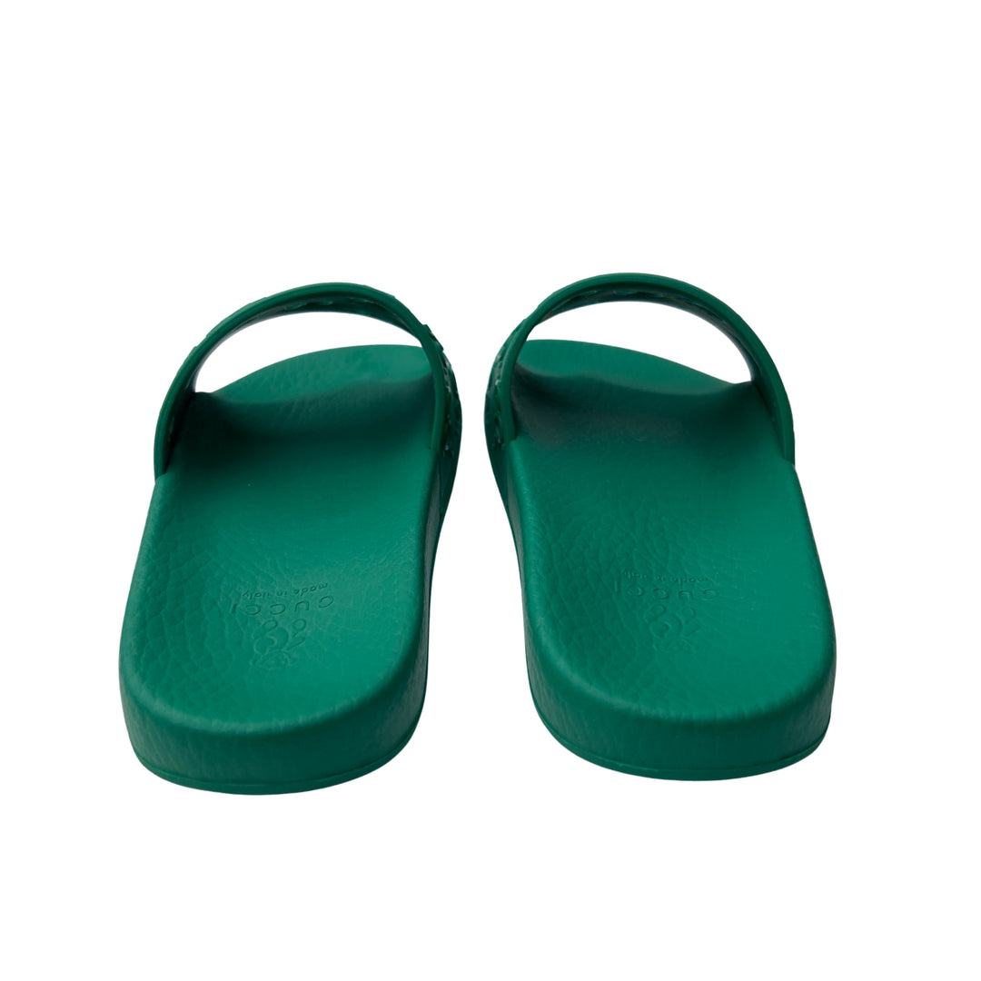 GUCCI GG RUBBER SLIDES – GREEN – SIZE 31