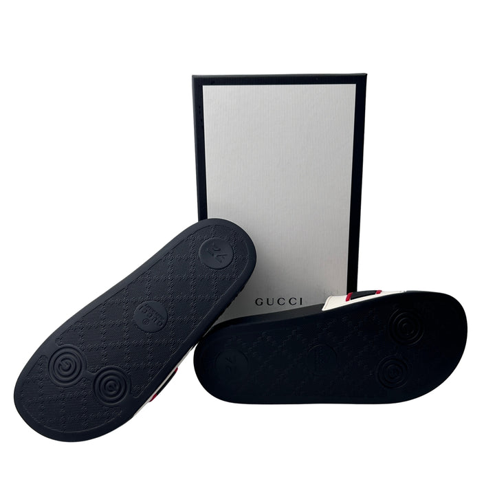 GUCCI LOGO RUBBER SLIDES – WHITE/BLACK – SIZE 31