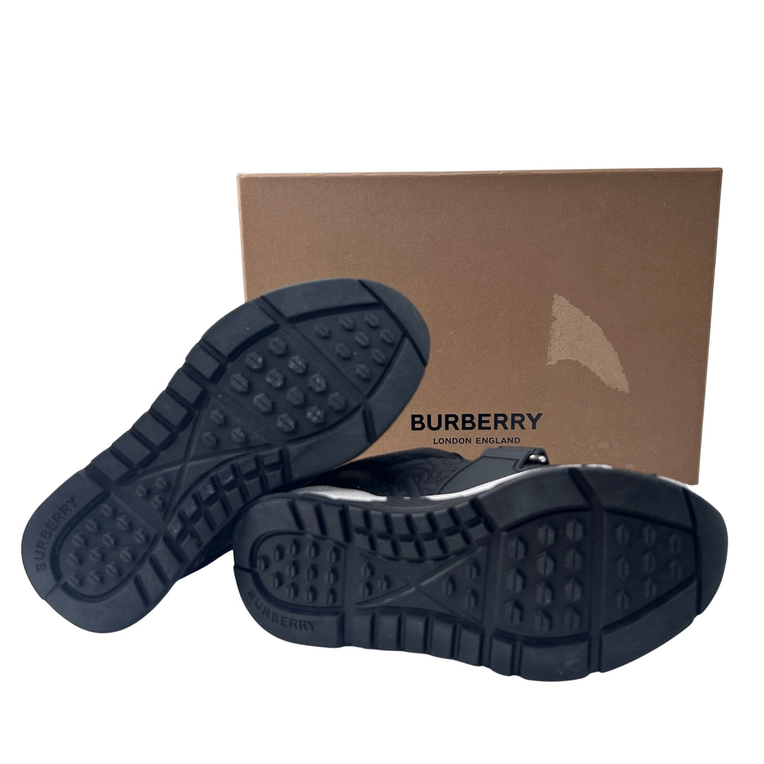 BURBERRY STRAP TRAINERS – BLACK – SIZE 31