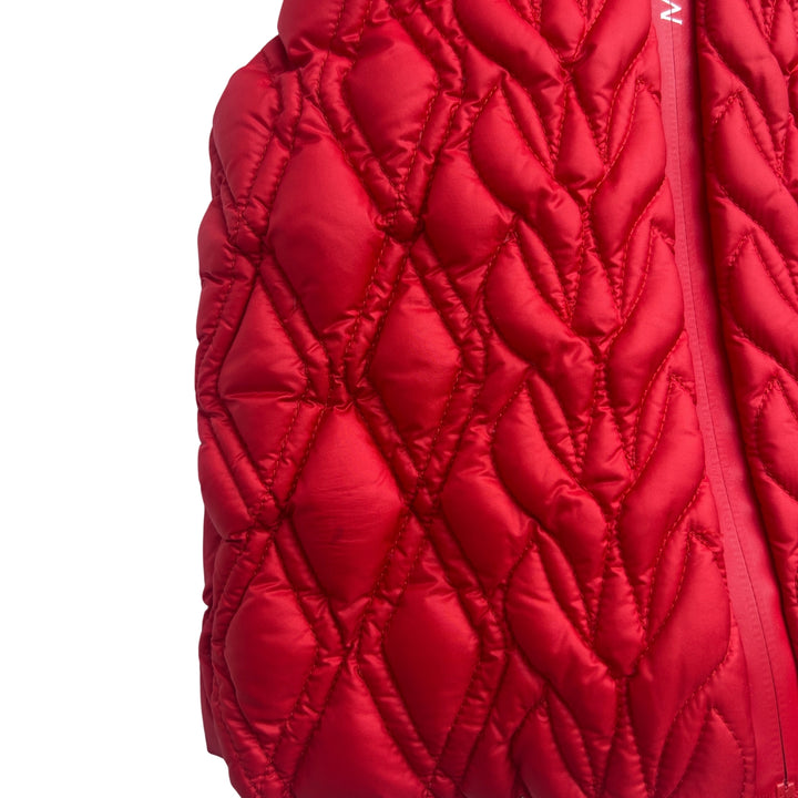 MONCLER ENIS QUILTED DOWN GILET – RED – 18–24 MONTHS