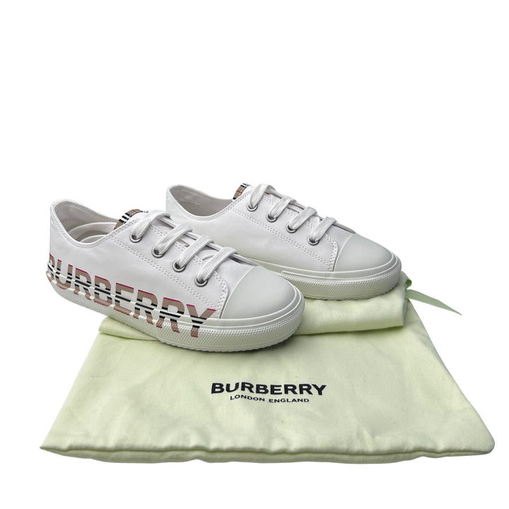 BURBERRY CANVAS LOGO LACE-UP TRAINERS – WHITE – SIZE 33