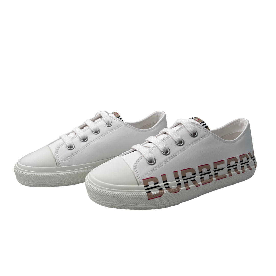 BURBERRY CANVAS LOGO LACE-UP TRAINERS – WHITE – SIZE 33