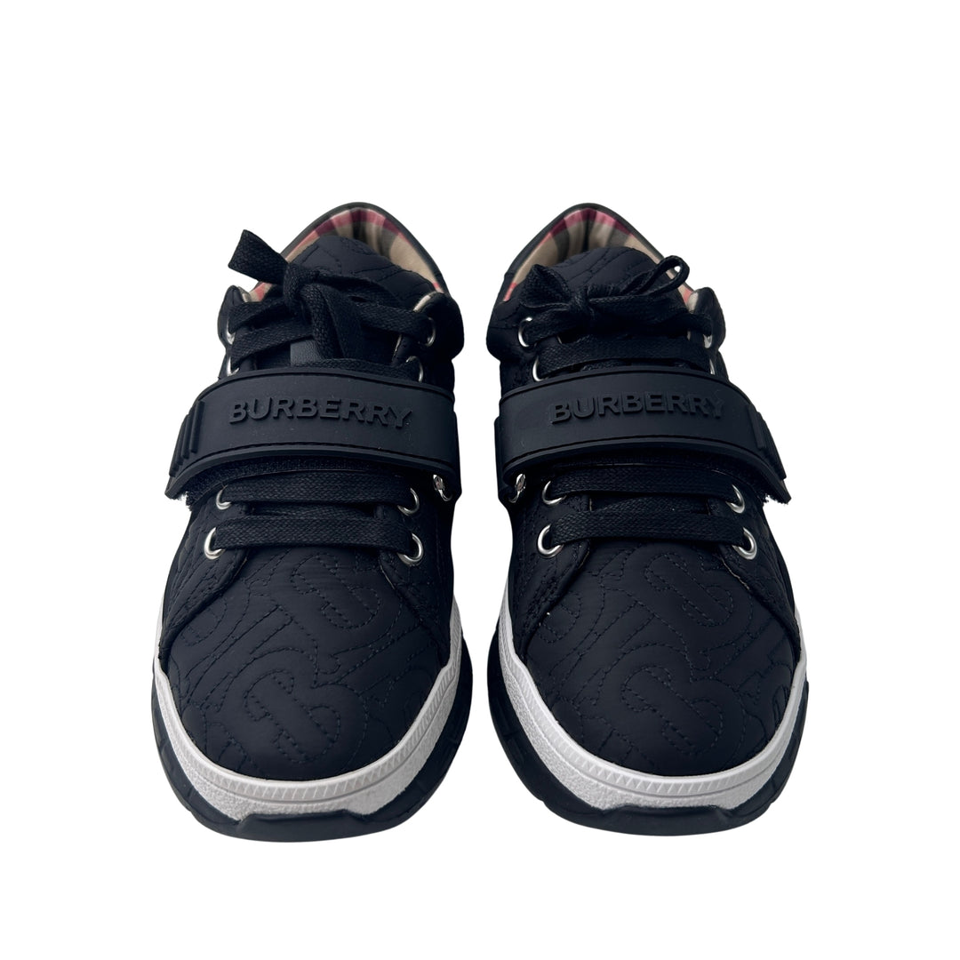 BURBERRY STRAP TRAINERS – BLACK – SIZE 31