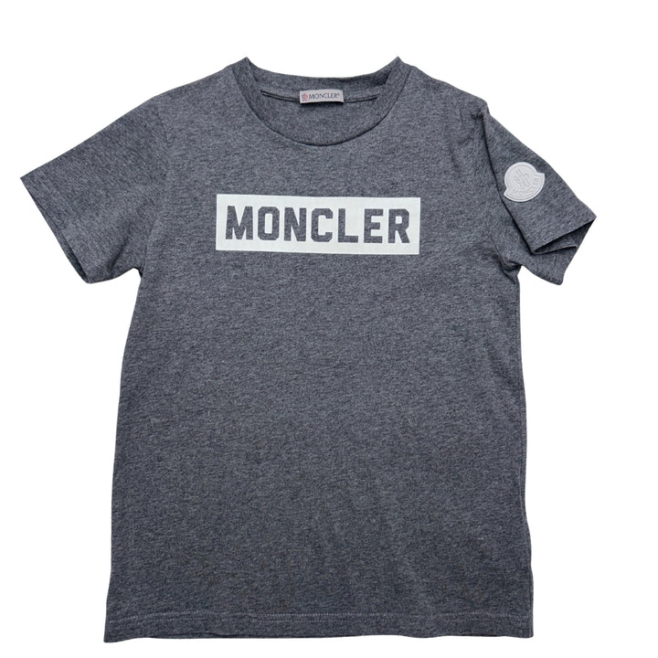 MONCLER LOGO T-SHIRT BADGE SLEEVE – GREY – 10 YEARS